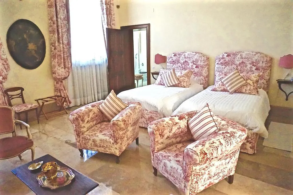 Palazzo Mantua Benavides Suites & Apartments Padova 3*,  Italy