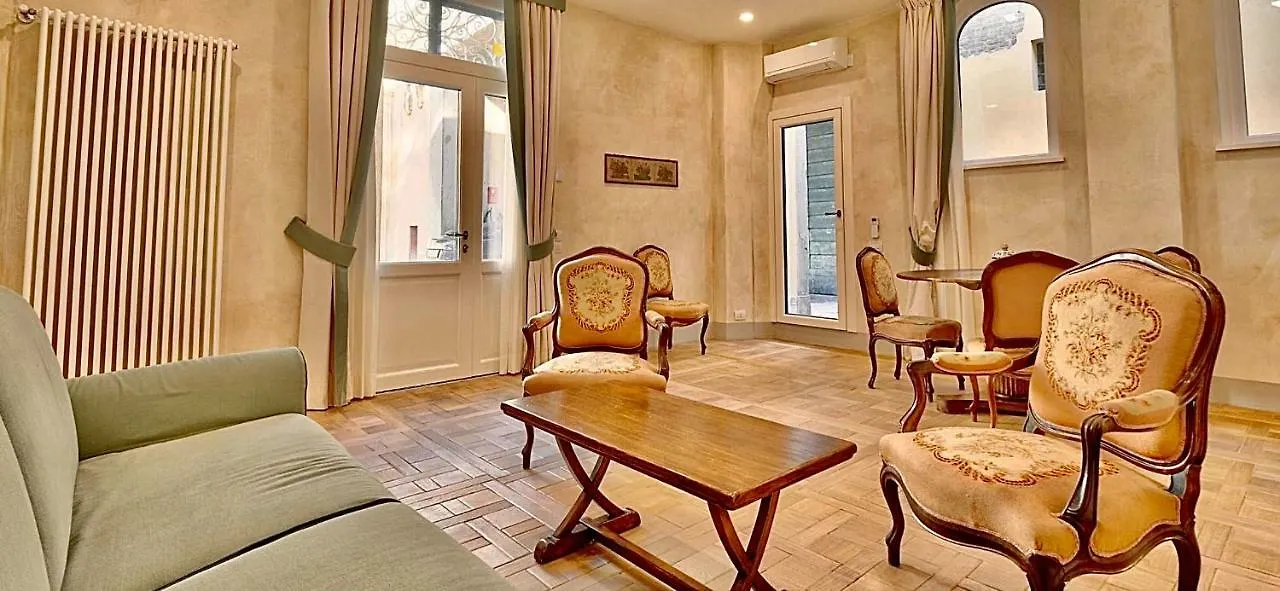 Palazzo Mantua Benavides Suites & Apartments Padova Italy