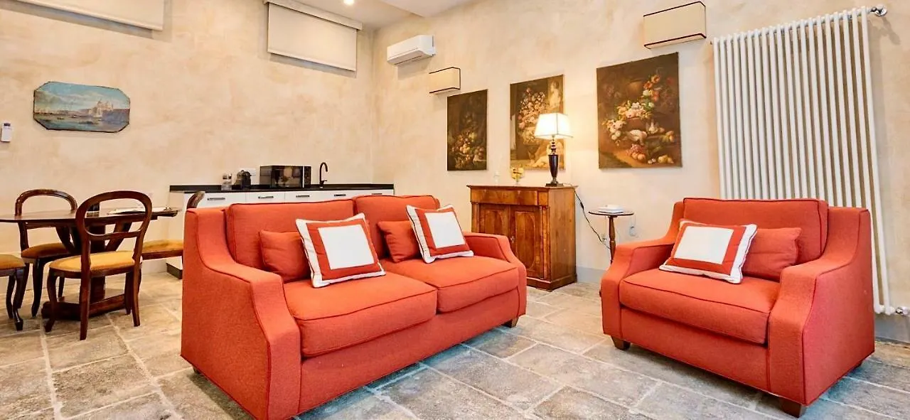 Palazzo Mantua Benavides Suites & Apartments Padova 3*,  Italy