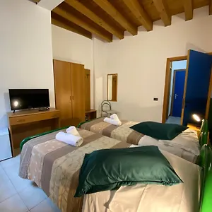 Gasthuis Casa Santa Caterina E Sant Antonio, Padua